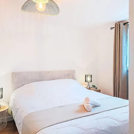 Holiday home Les Cariatides 6 By Interhome *